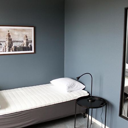 De La Gardie Park Vandrarhem Hostel Lidköping エクステリア 写真