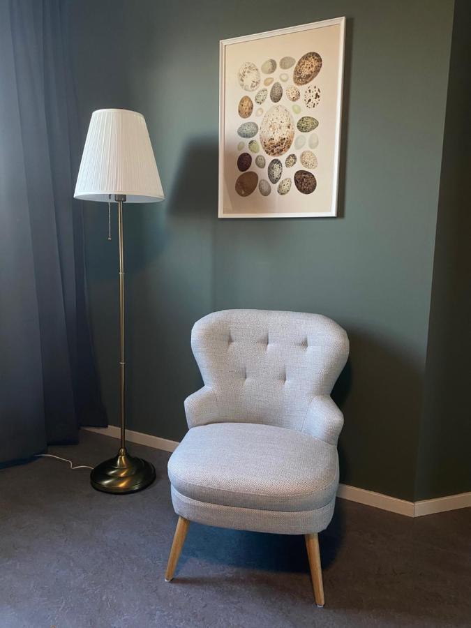 De La Gardie Park Vandrarhem Hostel Lidköping エクステリア 写真