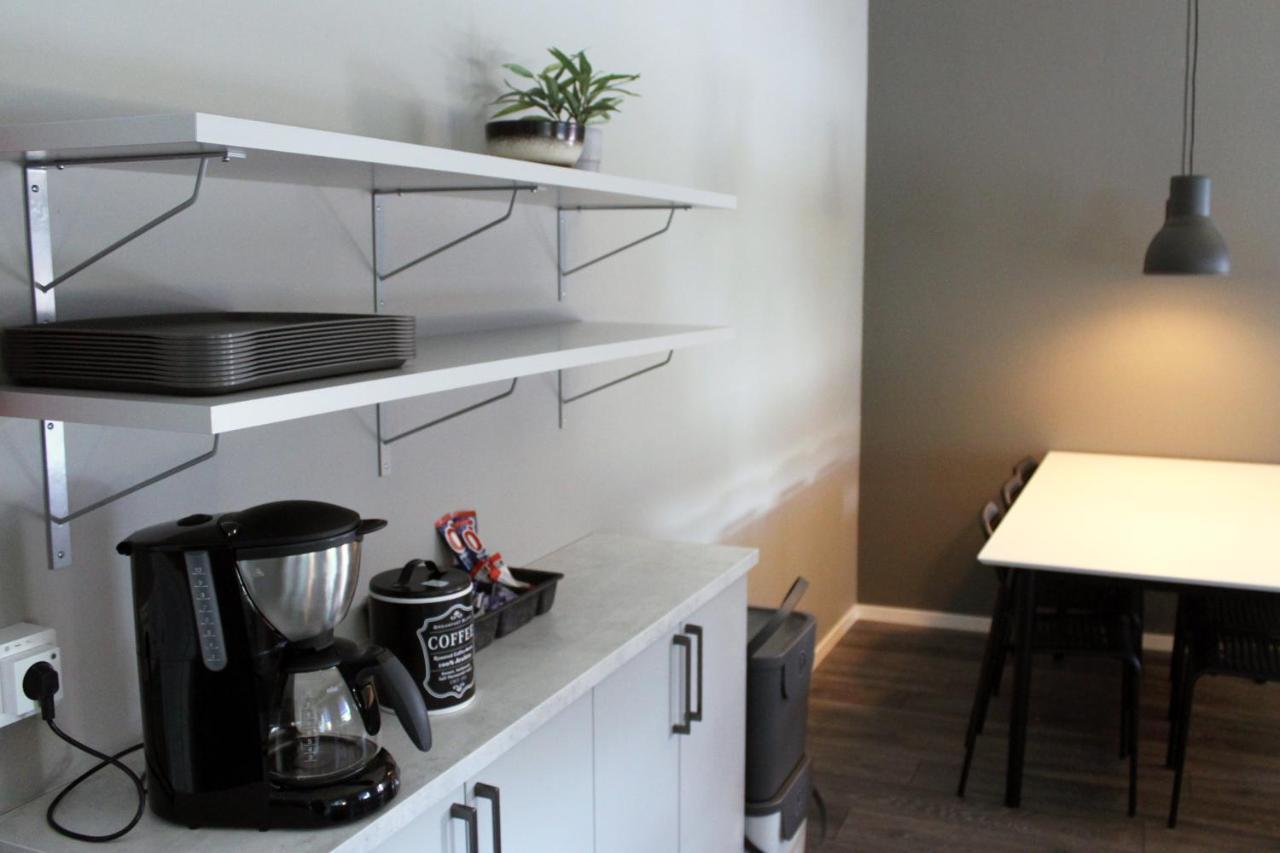 De La Gardie Park Vandrarhem Hostel Lidköping エクステリア 写真